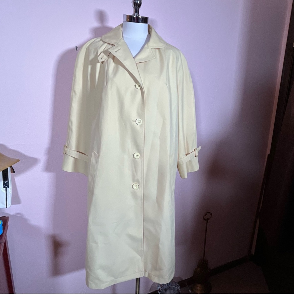 Vintage Misty Harbor mod minimalist Pastel butter Yellow ILGWU Trench Coat